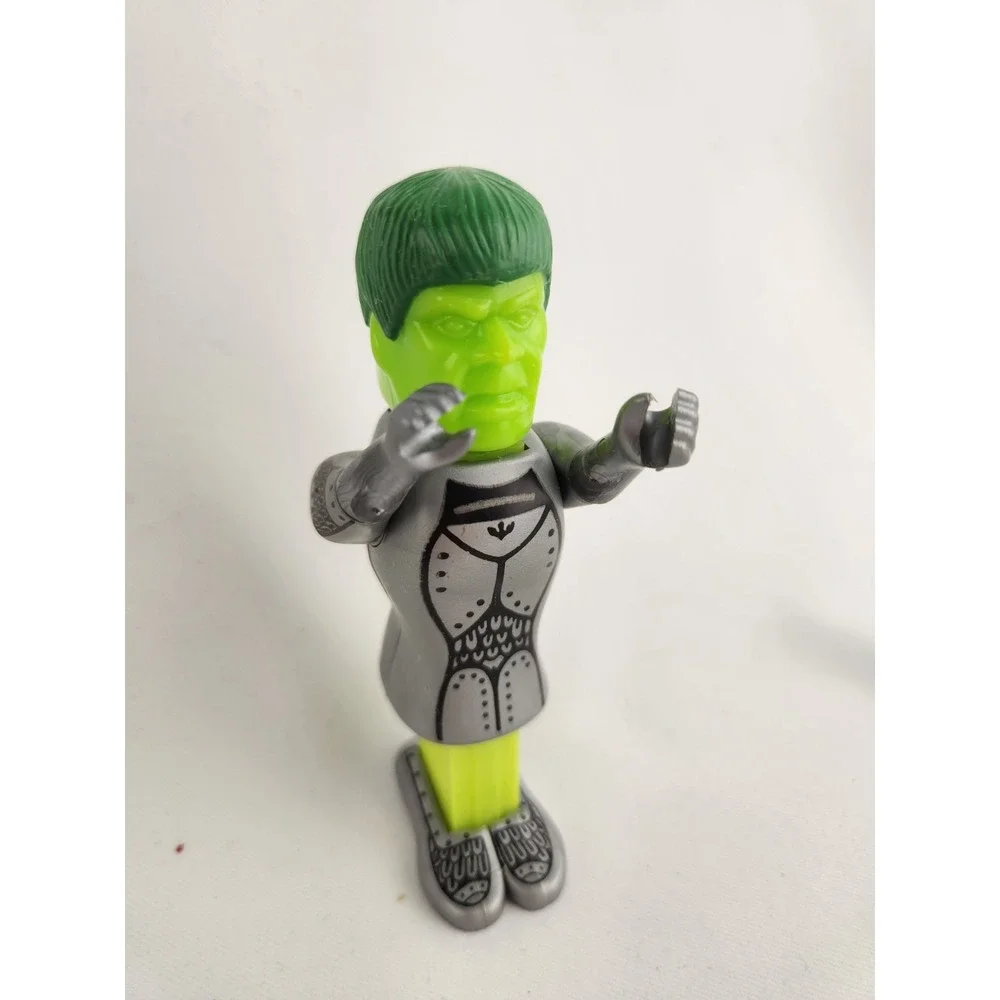 Vintage‎ 1989 Incredible Hulk Marvel Pez Dispenser with Snap-on Knight Armor